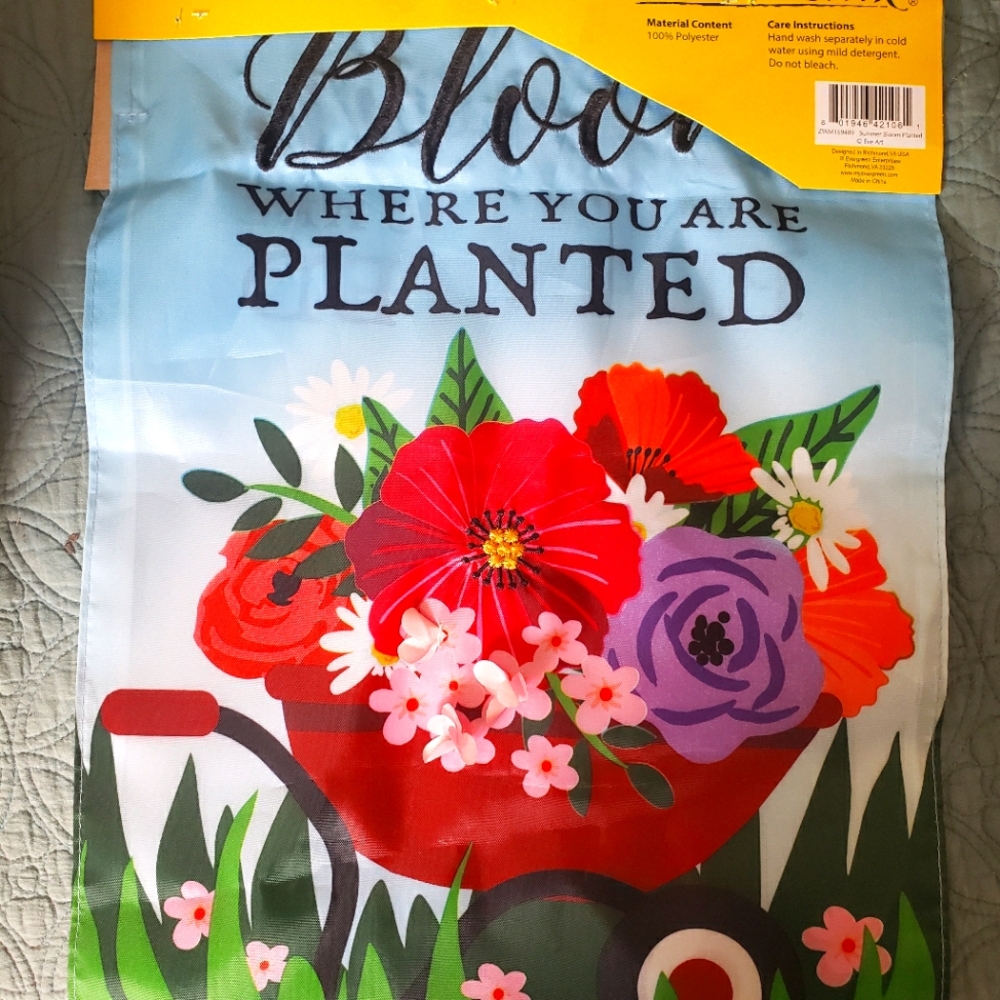 Floral Garden Flag and Decor Set - Picture 4 of 4